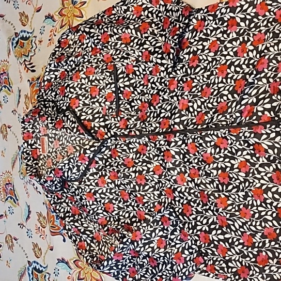 Kate Spade Small Pajama Set - Picture 3 of 7